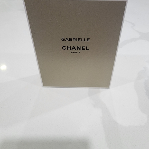 CHANEL Gabrielle Eau de Parfum - Gold and Silver - Picture 2 of 8